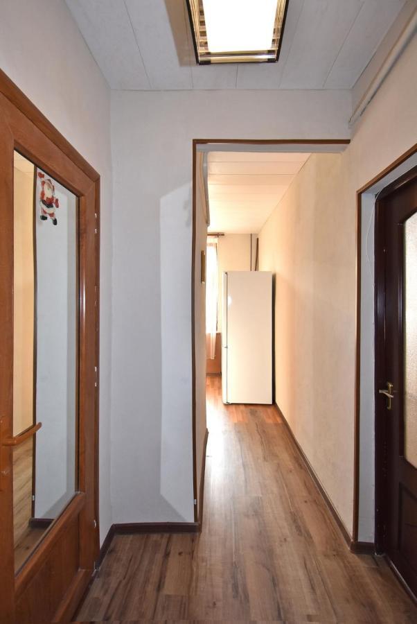 Apartment Near Sasundci Davit Metro Station Yerevan Exterior photo